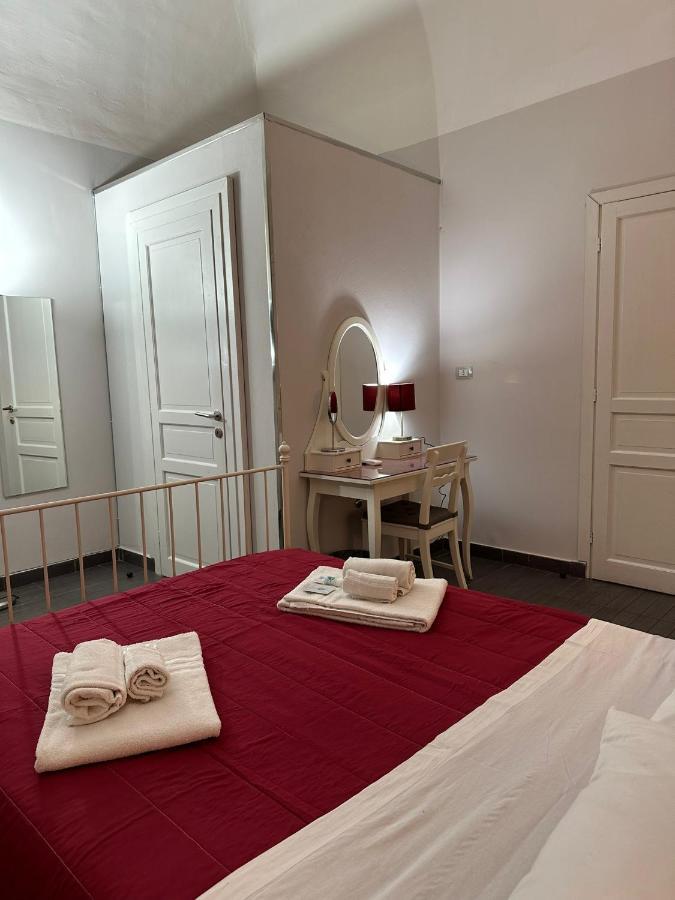 Etna Rooms Catánia Buitenkant foto