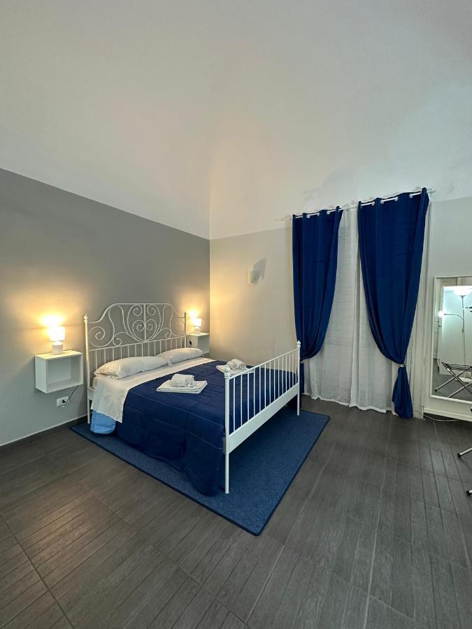 Etna Rooms Catánia Buitenkant foto
