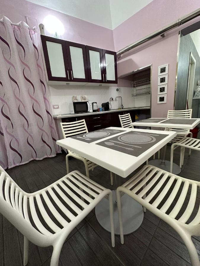 Etna Rooms Catánia Buitenkant foto